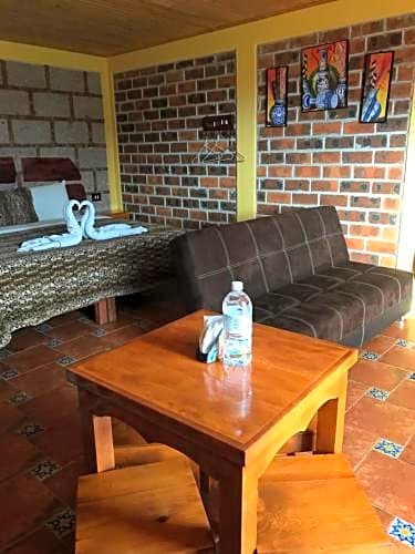 Hotel y Cabañas Alan Prince