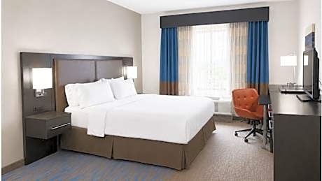 Standard King Room - Communications Accessible