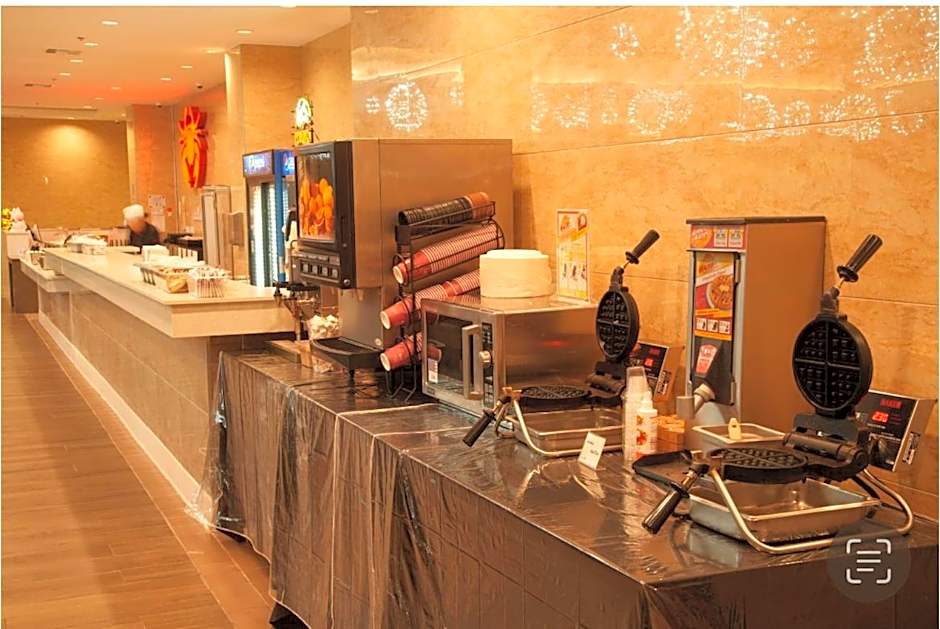 LA Crystal Hotel -Los Angeles-Long Beach Area