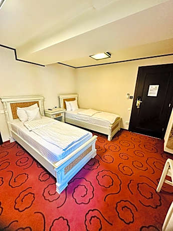 Economy Twin Room