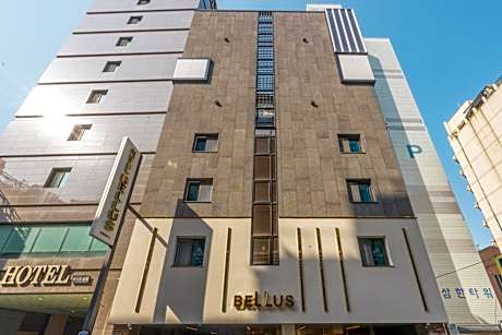 Hotel BELLUS