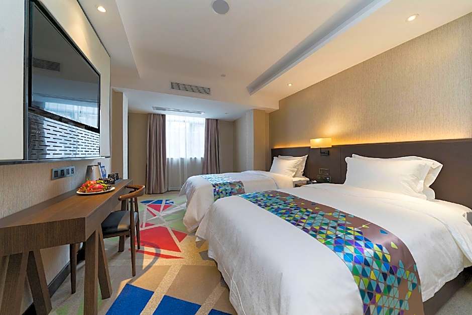 ZMAX Hotel Guangzhou Tianhe Sports Center East Metro Station