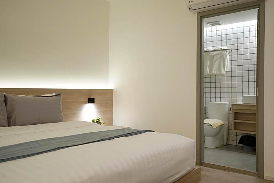 E11 Hotel - BTS Punnawithi