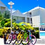 Silver Palms Inn