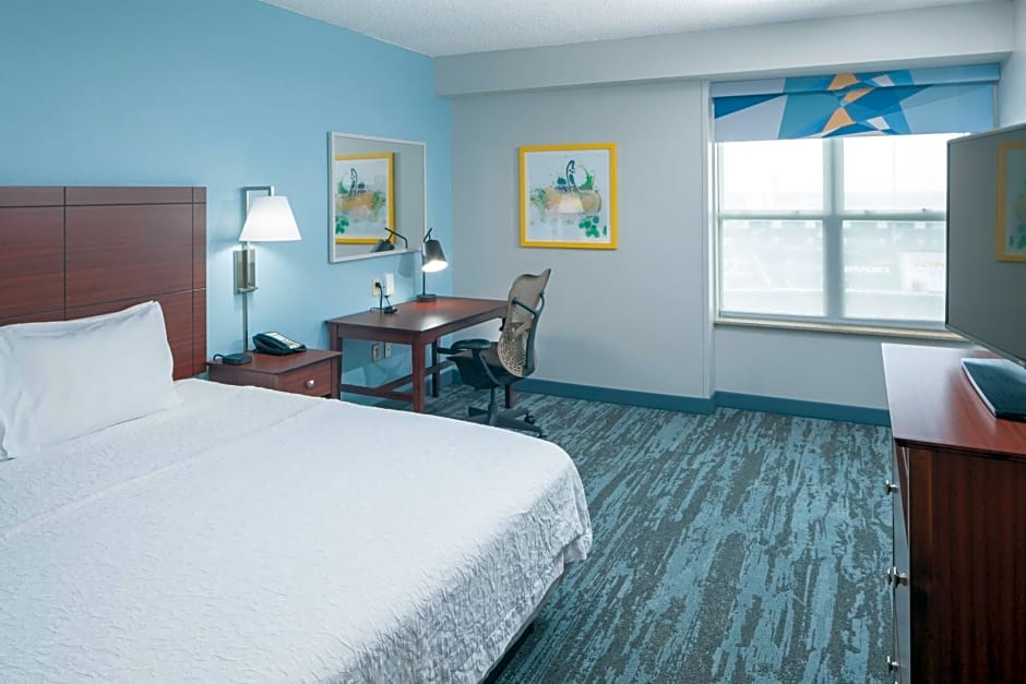 Hampton Inn & Suites Oklahoma City-Bricktown