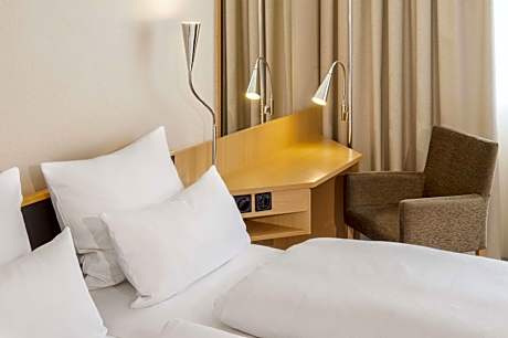 Standard Double or Twin XL Room