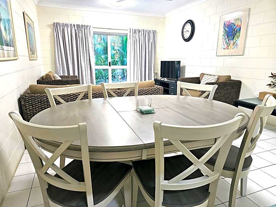 Mango Tree Holiday Apartments