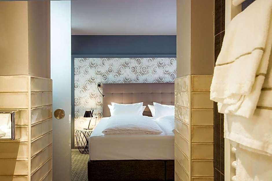 Hotel Goldene Traube - by Neugart