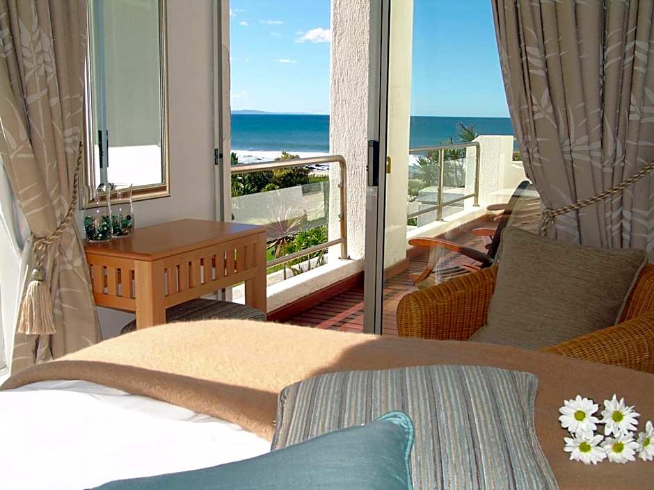 Diaz 15 House on the Bay