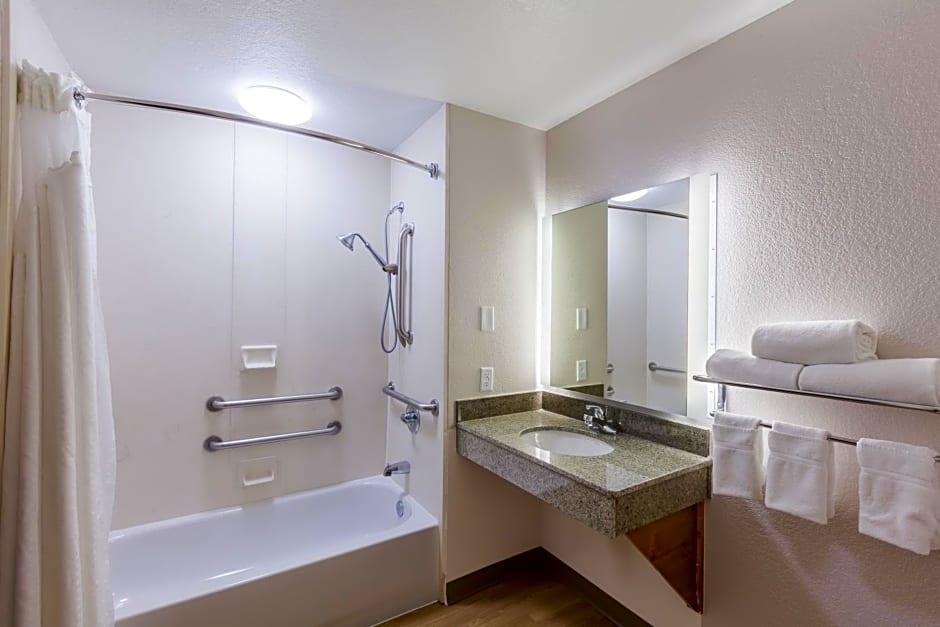 Holiday Inn Express Hotel & Suites Tulsa South Broken Arrow Highway 51