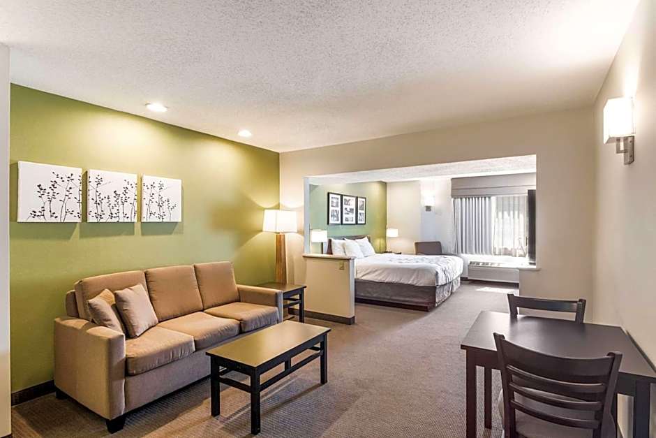 Sleep Inn & Suites Niantic North