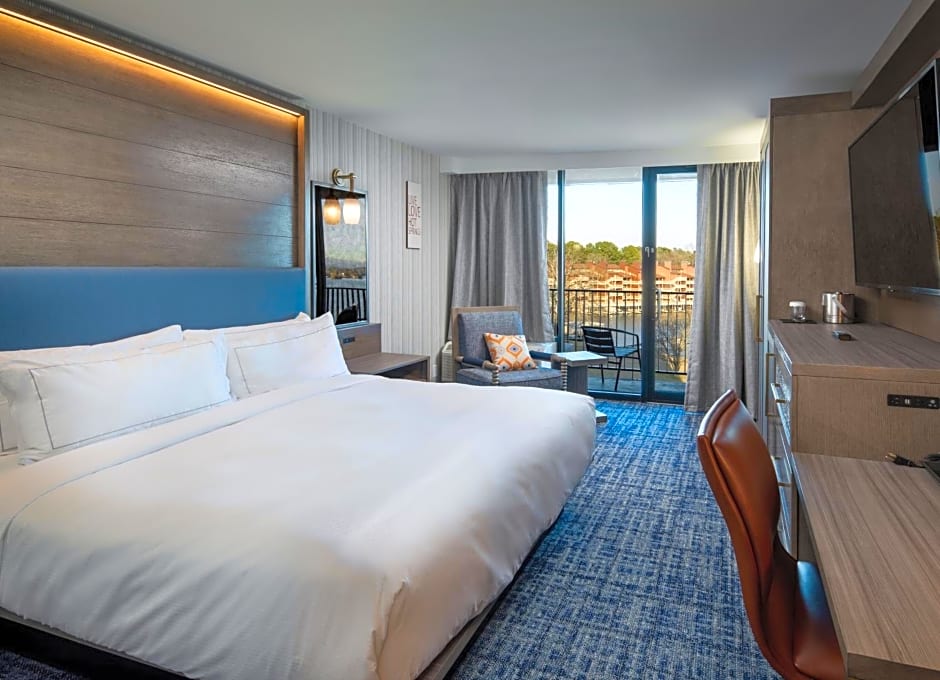 DoubleTree by Hilton Hot Springs