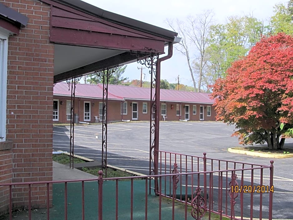 Hancock Motel
