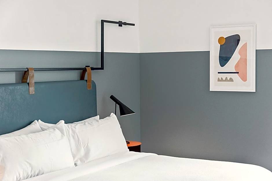 The Metric - Los Angeles Downtown