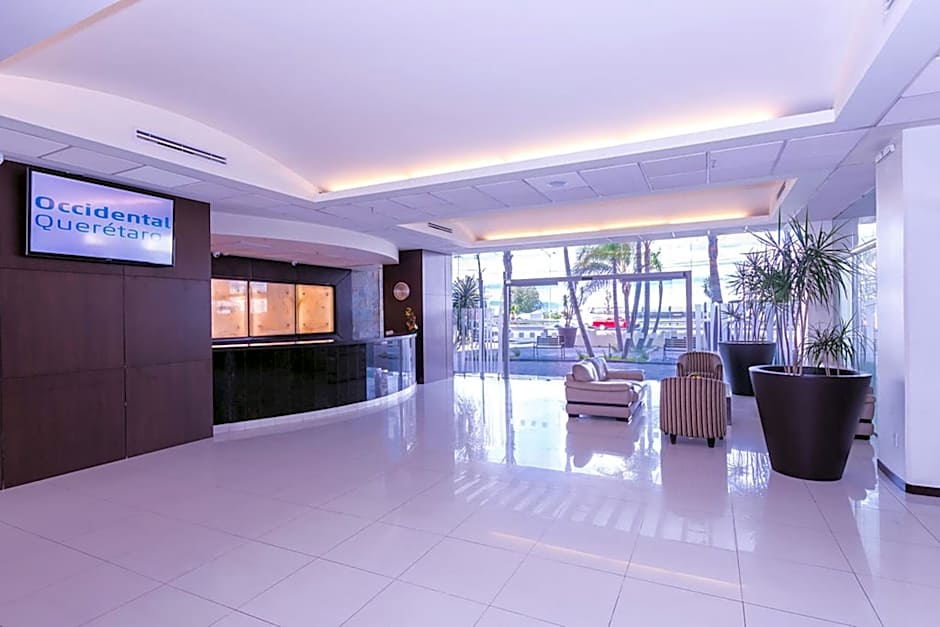 Crown Victoria Hotel