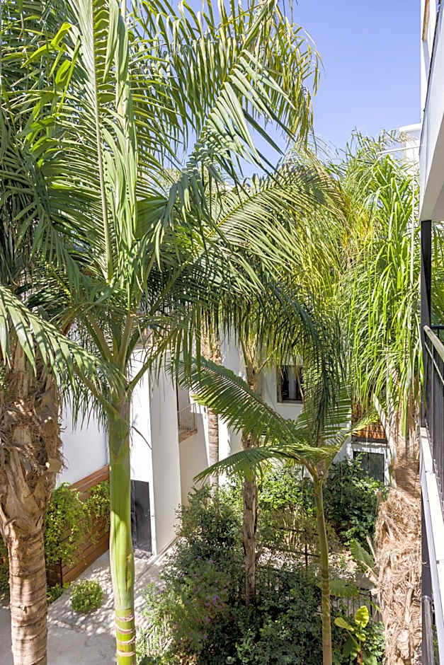 Alecos Hotel Apartments