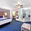 Days Inn & Suites by Wyndham Webster NASA-ClearLake-Houston