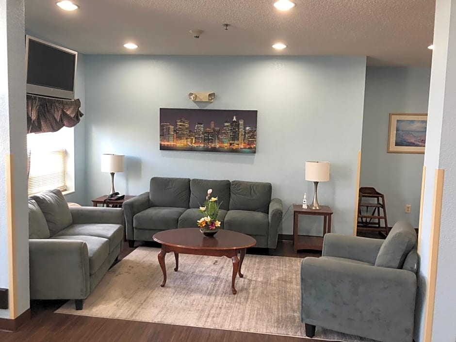 Red Lion Inn & Suites Elk Grove Village, IL