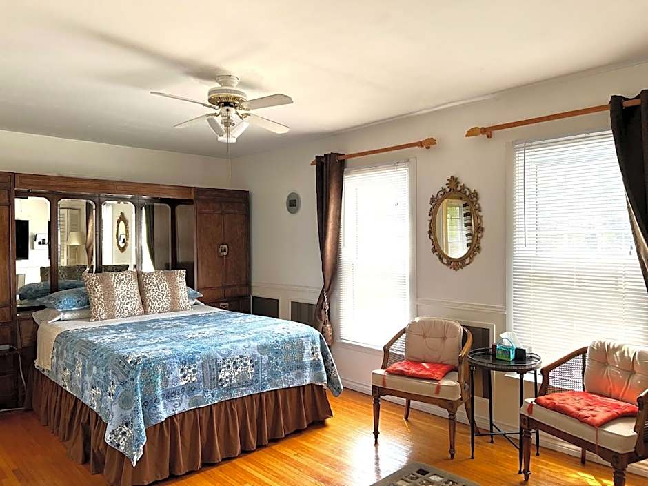 Cozy House B&B