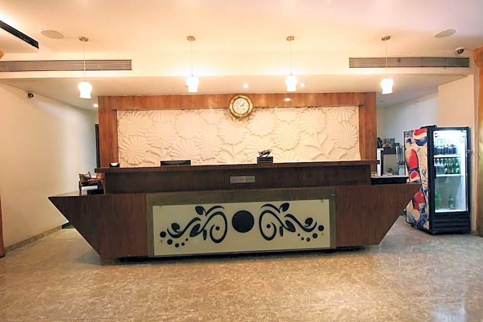 Hotel Maan Residency