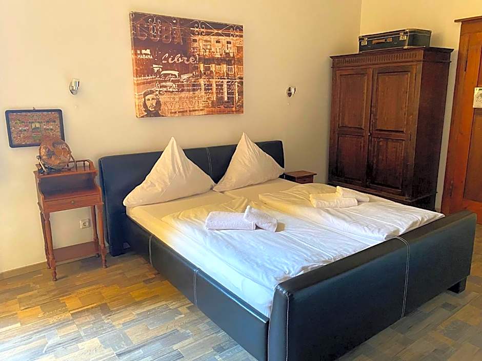 Avalon Bed & Breakfast Themen/- Nichtraucherhotel