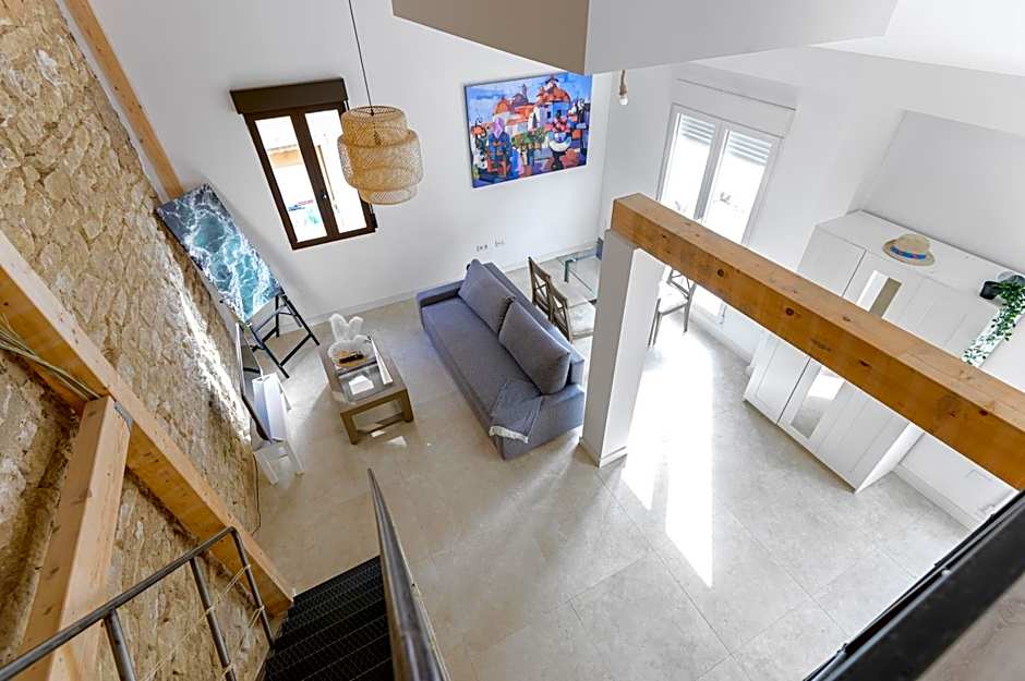 Soho Boho Apartments - with sunny rooftop terrace and fiber optic internet