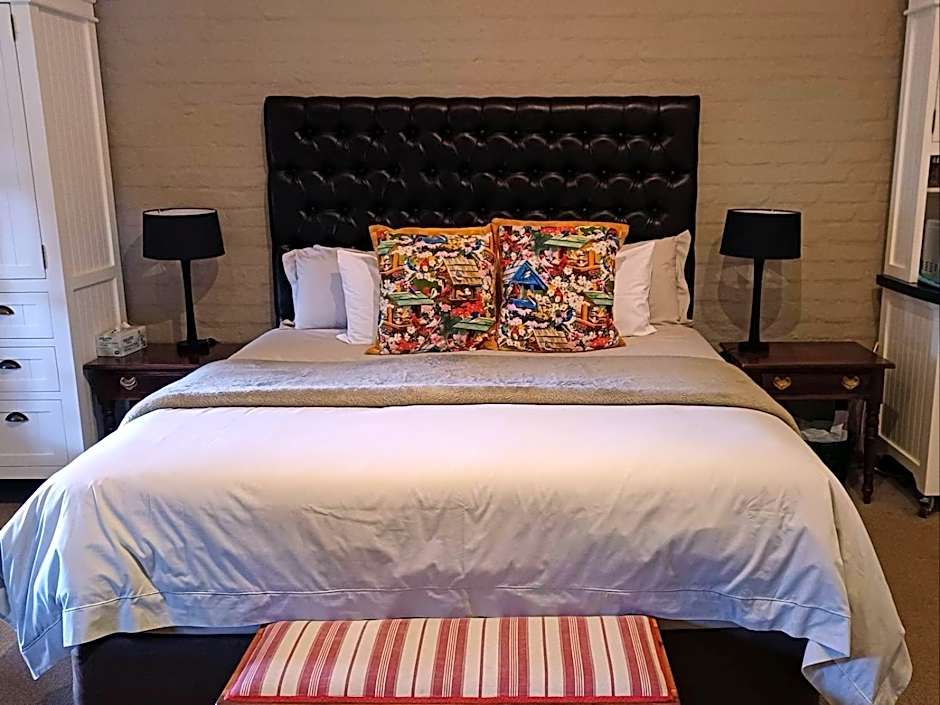 Critchley Hackle Lodge