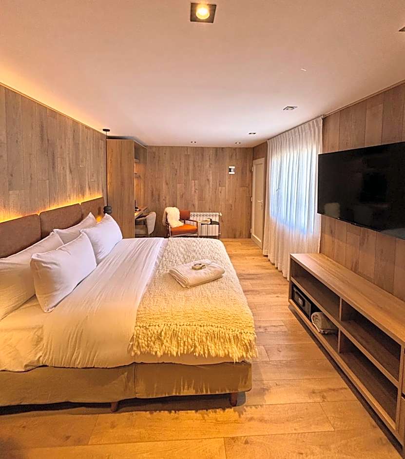 Montano Boutique Suites