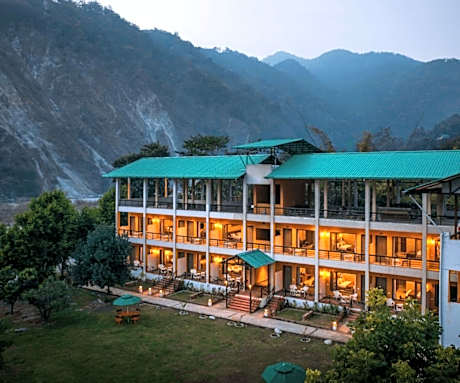 CORBETT RIVER VALLEY RESORT 