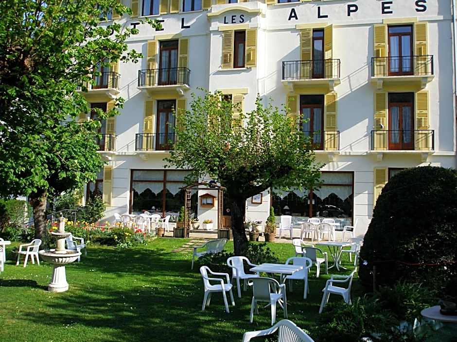 Hotel des Alpes