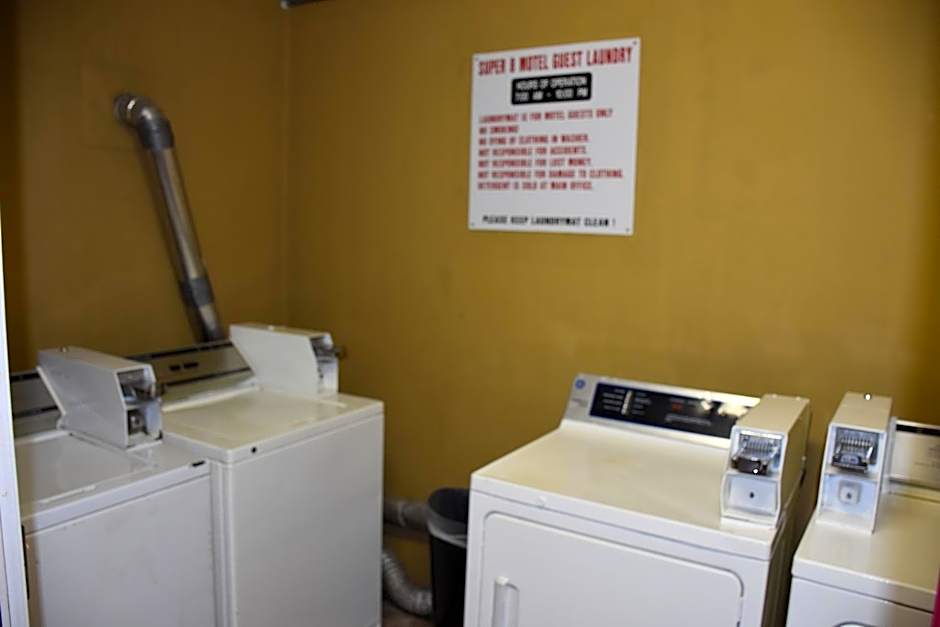 Super 8 by Wyndham Tifton