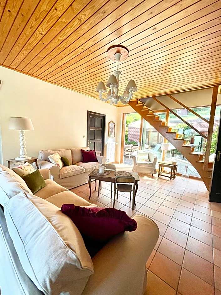 LES 7 MEUSES - Restaurant & Hebergements HOTELIERS - INSOLITES - WELLNESS - GITES