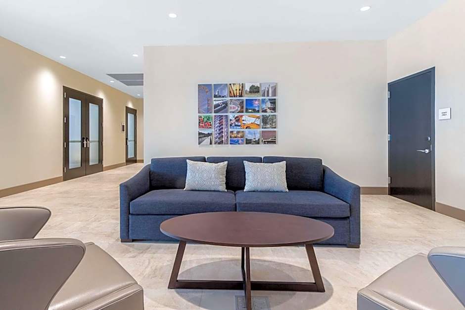 Cambria Hotel College Park