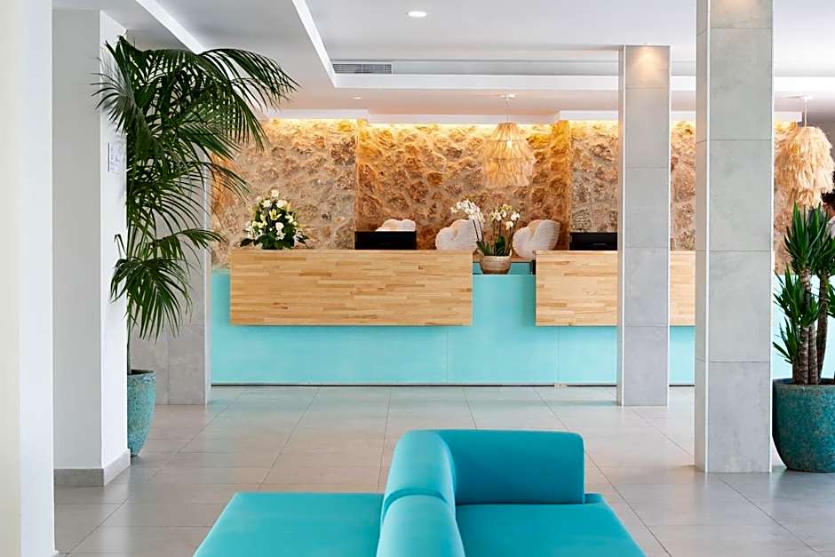 MarSenses Ferrera Blanca Hotel Family