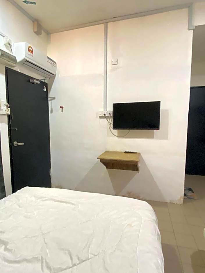 Hotel station 24