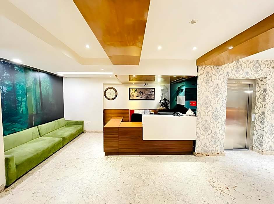 Hotel Anand Retreat Kaushambhi, Ghaziabad