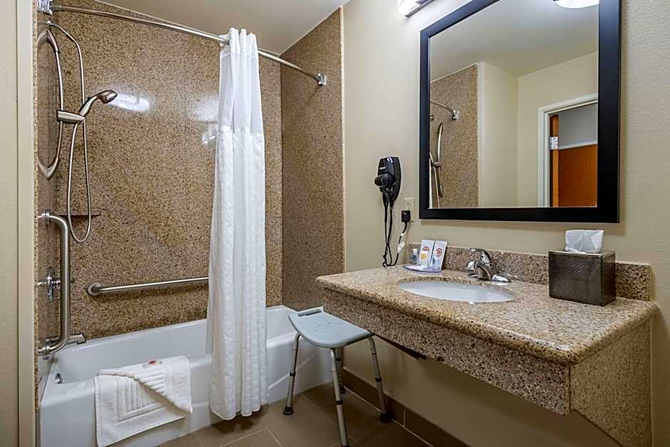 Comfort Inn & Suites Glenpool