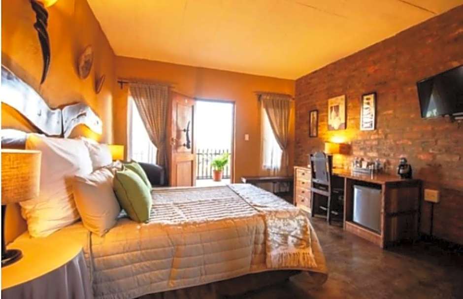 Photo 1 of 10 of Double Room