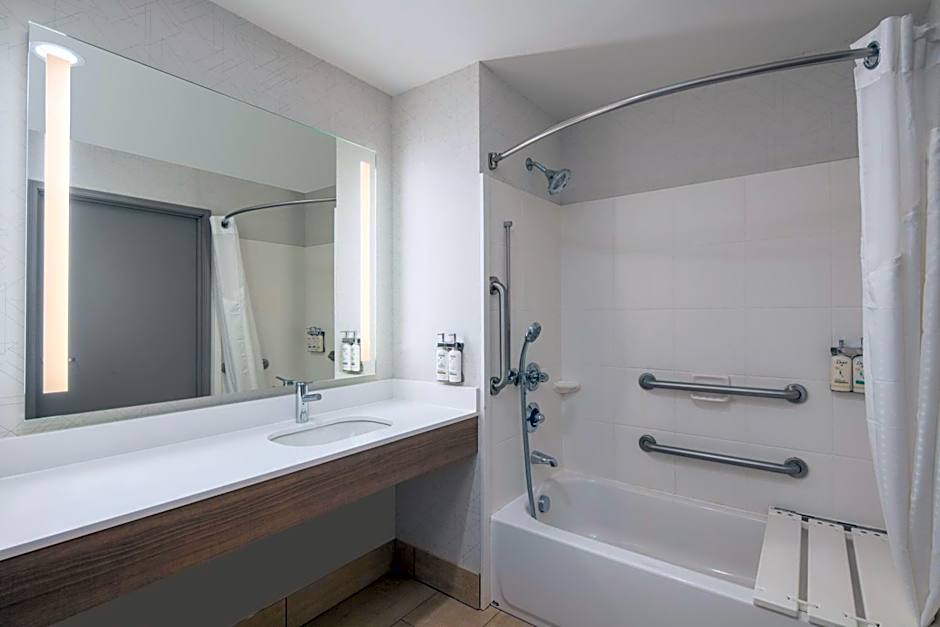 Holiday Inn Express Bothell By IHG