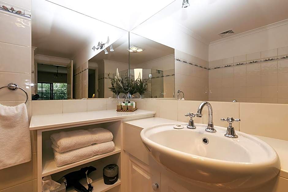 The Lawson Riverside Suites