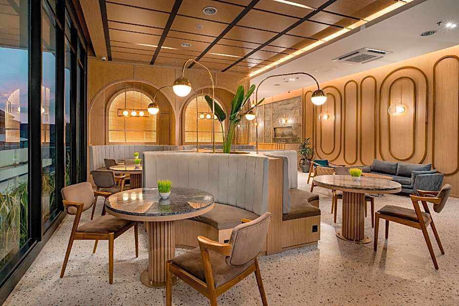 The Manohara Hotel Yogyakarta