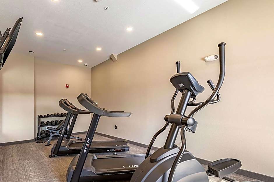 Sleep Inn & Suites Mt. Hope near Auction & Event Center