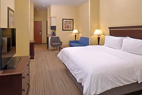 King Suite with Sofa Bed