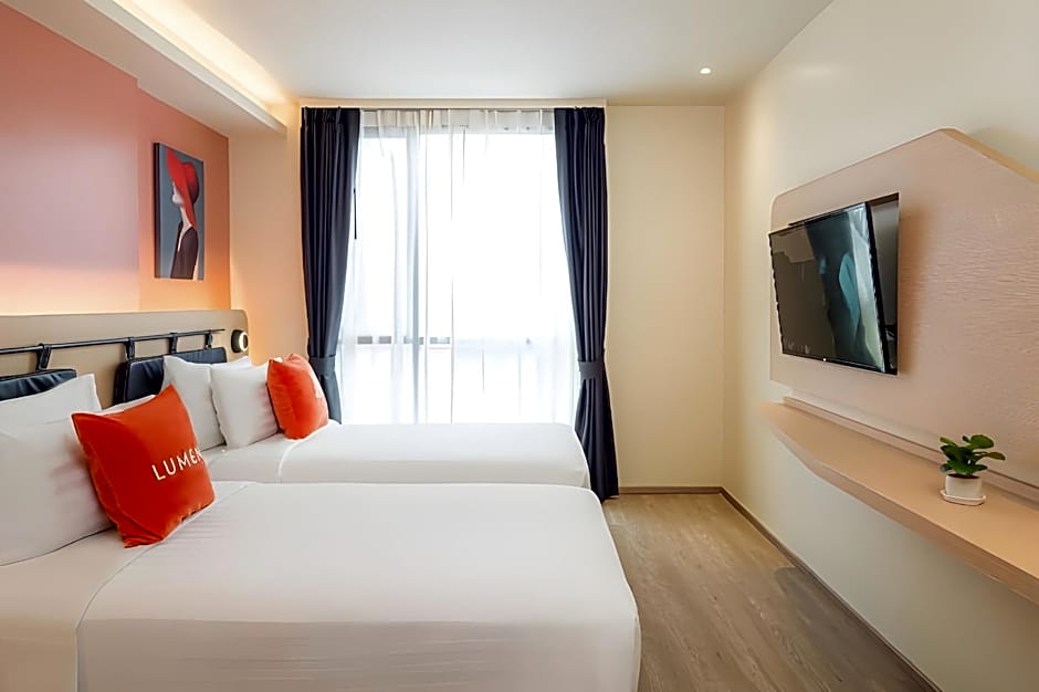 Lumen Bangkok Udomsuk Station