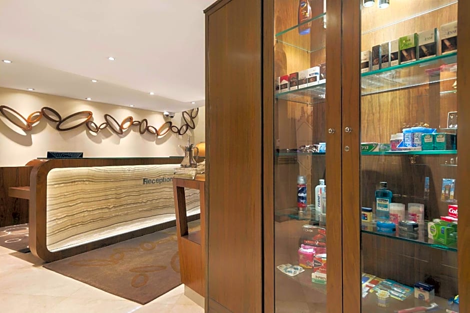 Howard Johnson by Wyndham Abu Dhabi