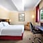 Courtyard by Marriott Rome Central Park