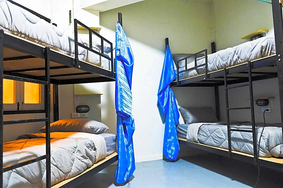 Zee Thai Hostel