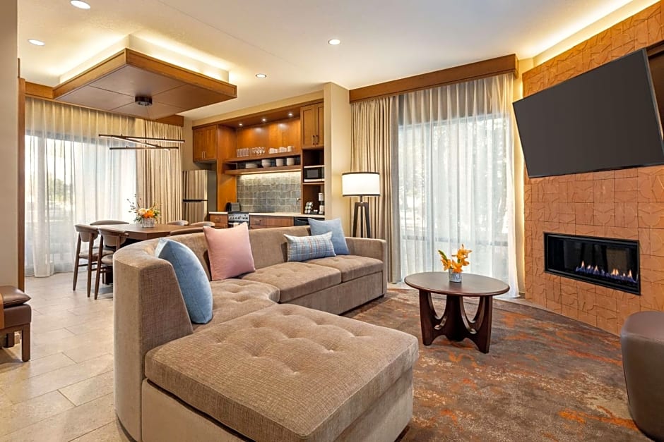 Hoodoo Moab, Curio Collection by Hilton – Moab, UT