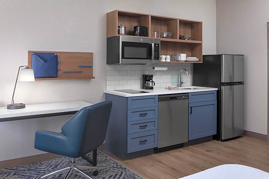 Candlewood Suites St. Robert By IHG