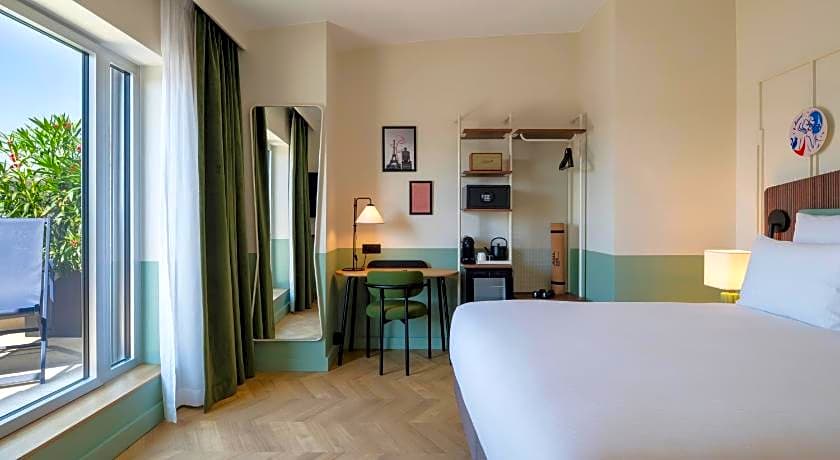 Hotel Ampere